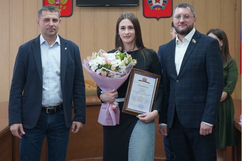 ВрИП Главы округа Игорь Ковальчук выразил благодарность красноярским врачам за работу ВрИП Главы округа Игорь Ковальчук выразил благодарность красноярским врачам за работу