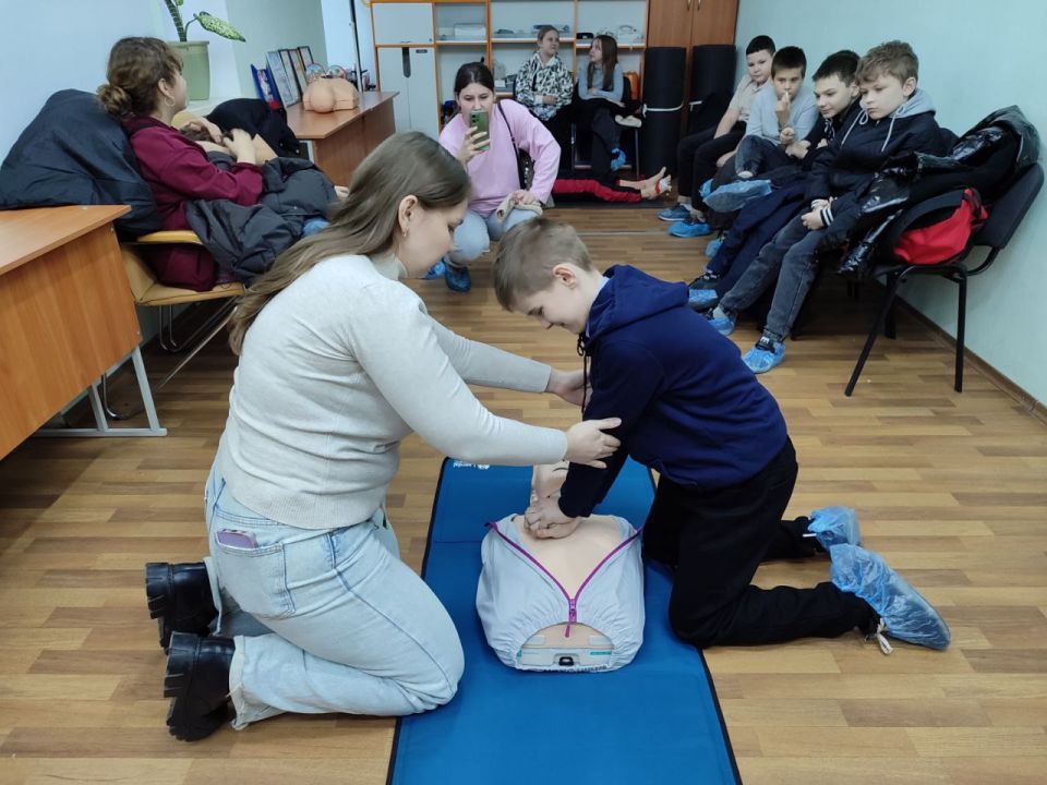 Профориентационная экскурсия прошла в Луганском центре медицины катастроф Профориентационная экскурсия прошла в Луганском центре медицины катастроф
