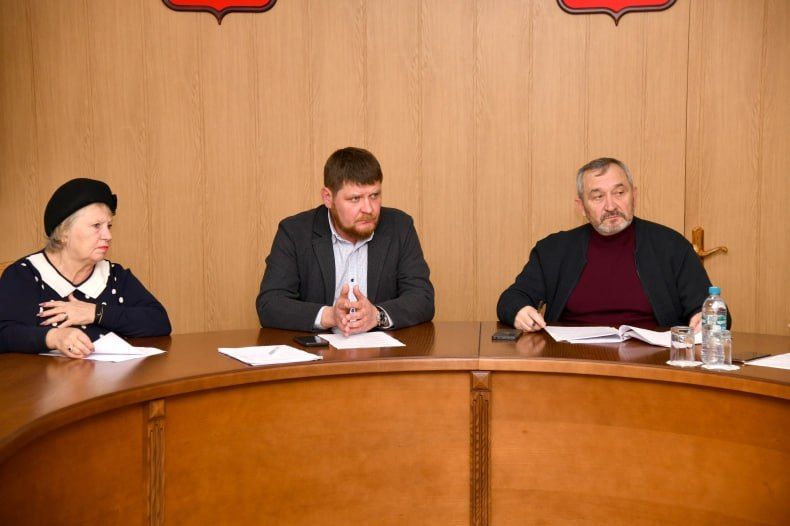 Заседание постоянной комиссии Совета депутатов по правовой политике и связям с общественностью Заседание постоянной комиссии Совета депутатов по правовой политике и связям с общественностью