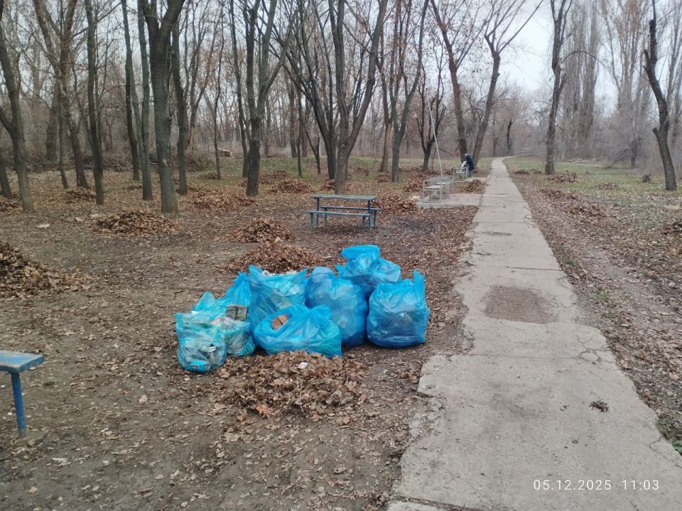 В Луганске прошли два масштабных мероприятия по благоустройству В Луганске прошли два масштабных мероприятия по благоустройству