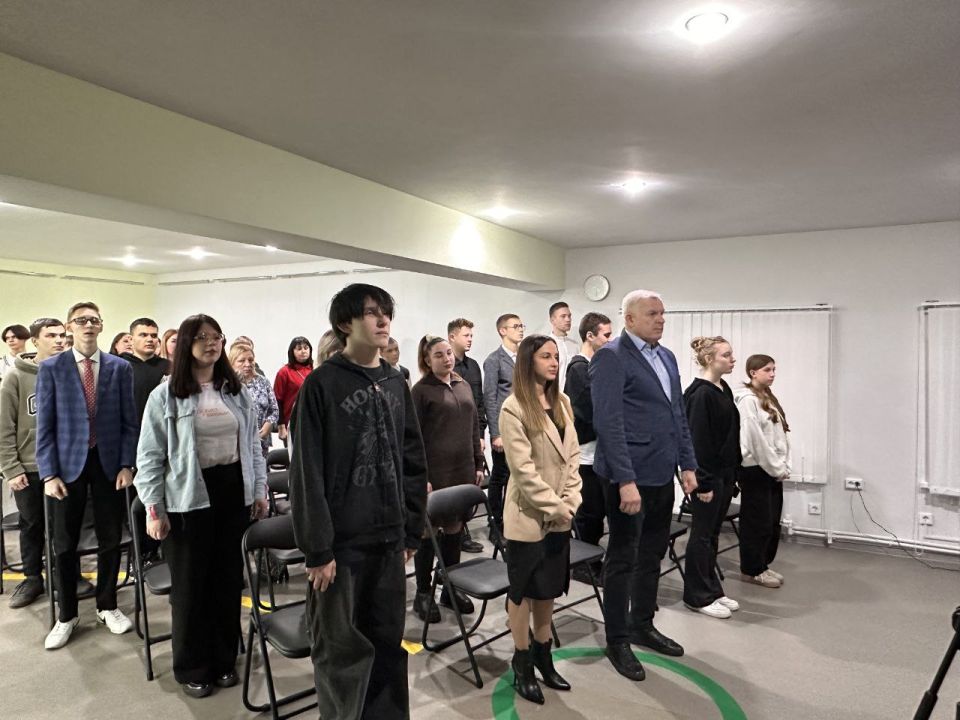 В «Гравитации» чествовали волонтеров Краснодонского муниципального округа