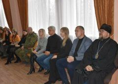 В Брянковском колледже ЛГПУ состоялась благотворительная ярмарка «Верь в добро», приуроченная к празднованию Дня волонтёра В Брянковском колледже ЛГПУ состоялась благотворительная ярмарка «Верь в добро», приуроченная к празднованию Дня волонтёра