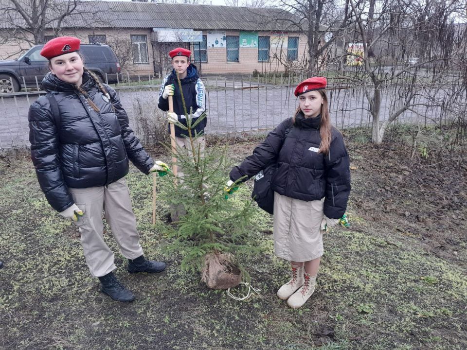 Сегодня отмечается День добровольца, символизирующий ценности гуманизма, гражданской ответственности и стремления к добру