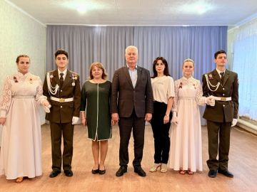 Сергей Козенко: Сегодня посетил финальную репетицию участников Почетной Вахты Памяти Пост №1 города Краснодона перед отъездом в столицу нашей Родины – город Москву