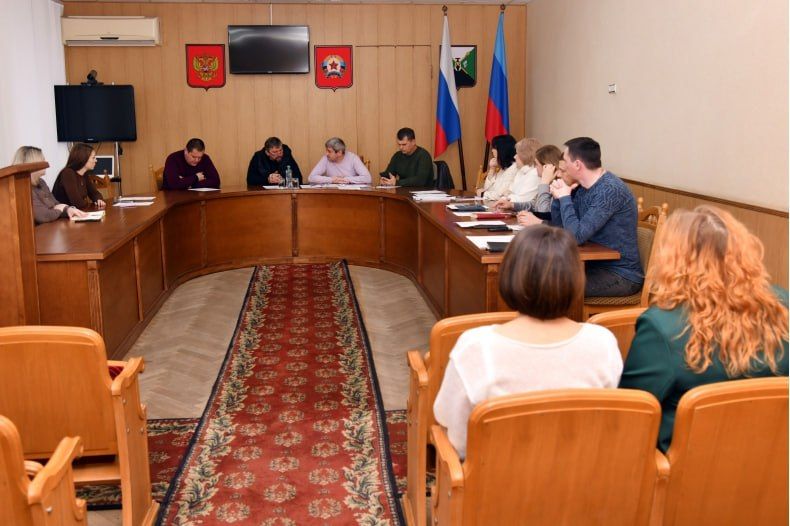 Состоялось заседание комиссии по бюджетной, финансовой, налоговой и имущественной политике Совета депутатов Состоялось заседание комиссии по бюджетной, финансовой, налоговой и имущественной политике Совета депутатов