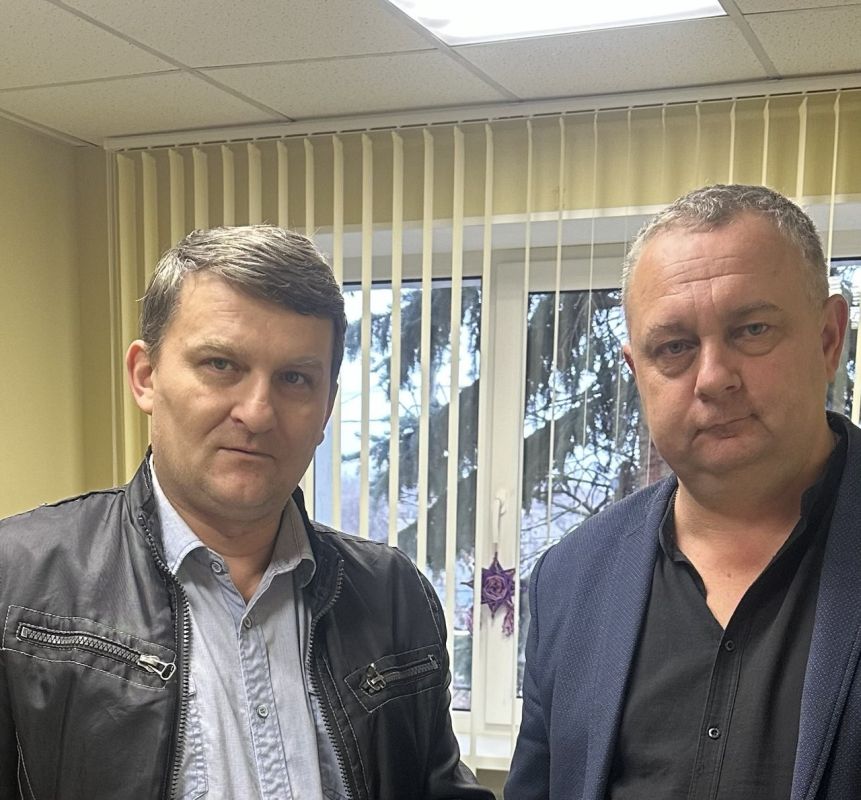 Благодарим всех, кто поддерживает наших военнослужащих! Благодарим всех, кто поддерживает наших военнослужащих!