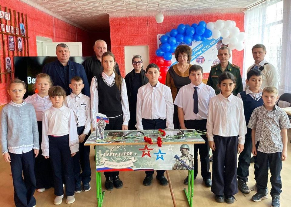 Марина Филиппова: В Дмитровской школе открыта «Парта Героя»: память и вдохновение для новых поколений
