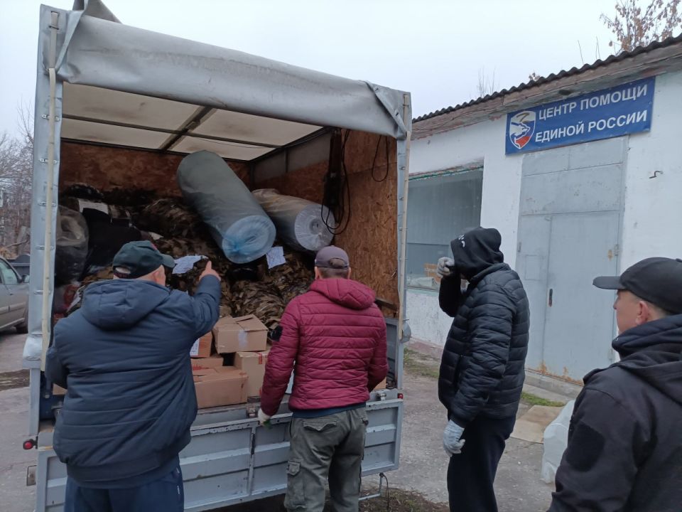 При поддержке «Единой России» для бойцов СВО передали очередной гуманитарный груз При поддержке «Единой России» для бойцов СВО передали очередной гуманитарный груз