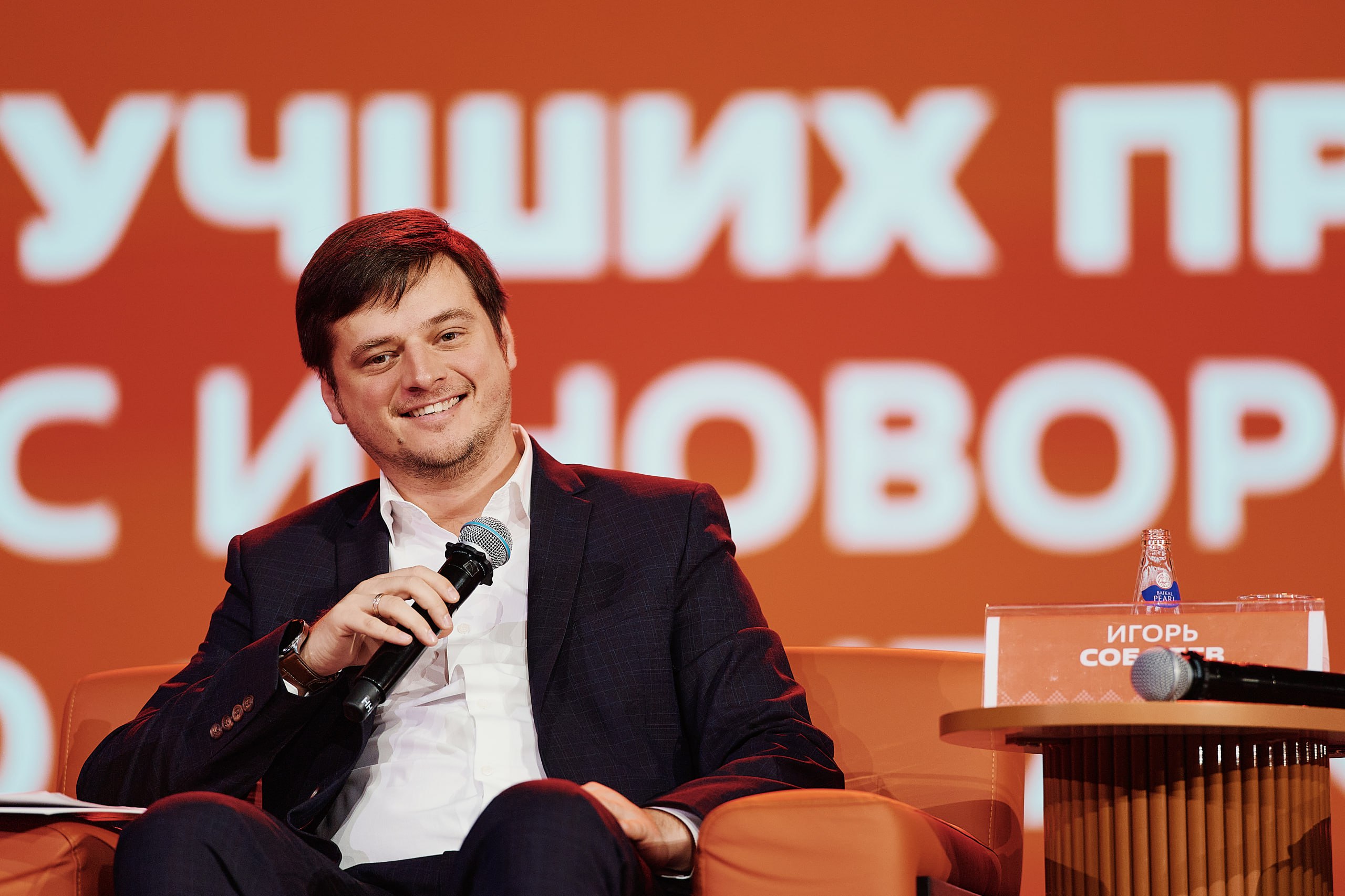 Михаил Голубович: Глава ЛНР рассказал о добровольческих инициативах Республики на форуме #МЫВМЕСТЕ Михаил Голубович: Глава ЛНР рассказал о добровольческих инициативах Республики на форуме #МЫВМЕСТЕ