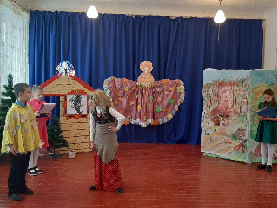 Педагоги Зимогорья научат коллег на Славяносербщине создавать образовательные «настолки» по методике Алтайского края