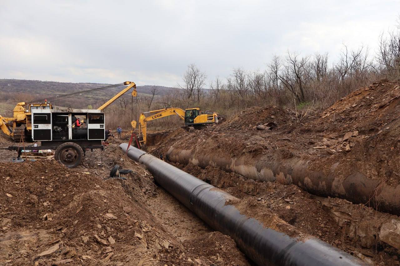 Новый участок магистрального водовода, питающего ряд округов ЛНР, начнет работу на следующей неделе, для его запуска 7 декабря приостановят водоснабжение некоторых населенных пунктов Новый участок магистрального водовода, питающего ряд округов ЛНР, начнет работу на следующей неделе, для его запуска 7 декабря приостановят водоснабжение некоторых населенных пунктов