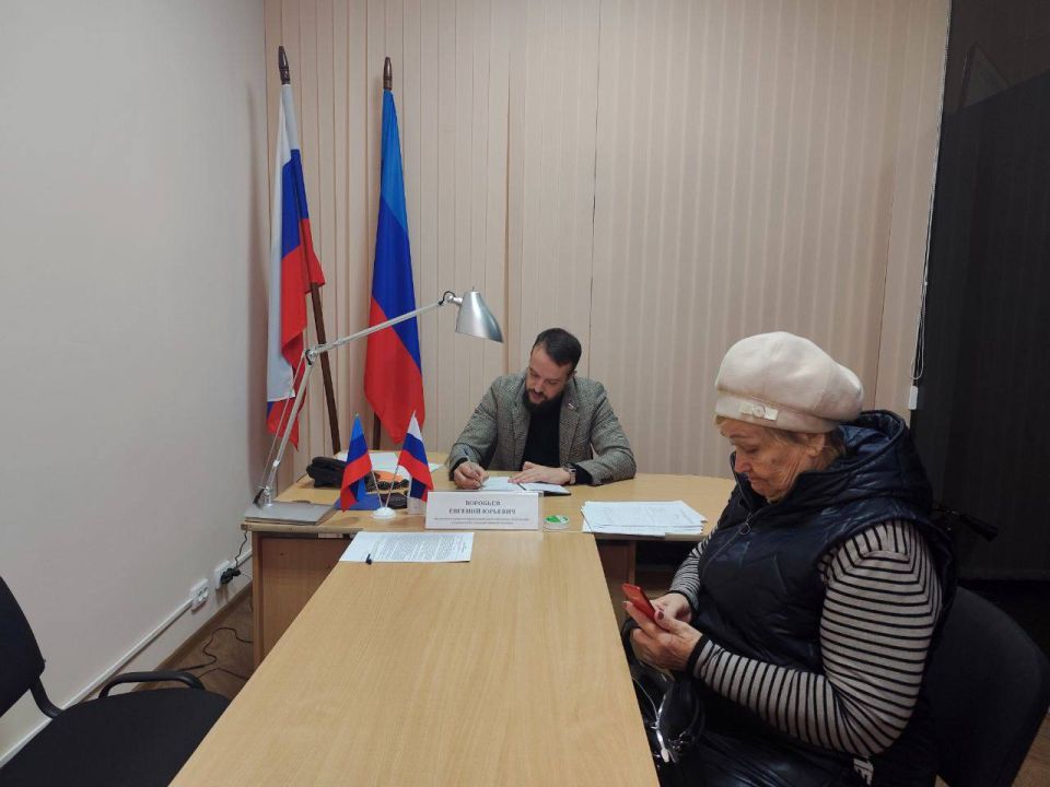 Продолжается декада приема граждан партии «Единая России» Продолжается декада приема граждан партии «Единая России»