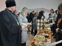 В Брянковском колледже ЛГПУ состоялась благотворительная ярмарка «Верь в добро», приуроченная к празднованию Дня волонтёра В Брянковском колледже ЛГПУ состоялась благотворительная ярмарка «Верь в добро», приуроченная к празднованию Дня волонтёра