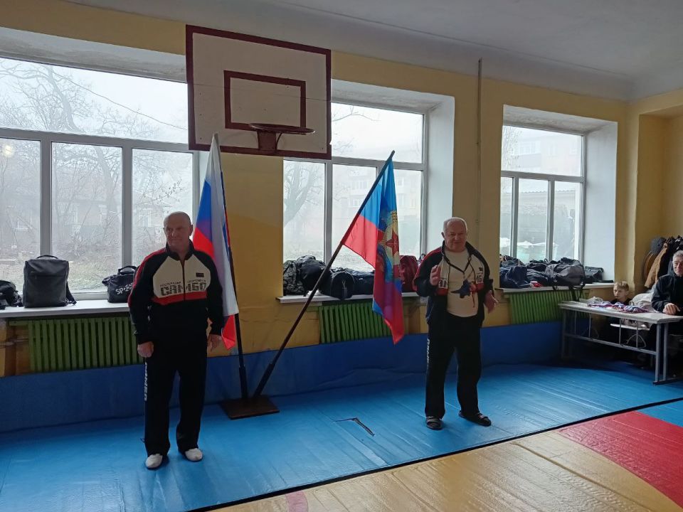 В Перевальске прошел турнир по самбо, приуроченный ко Дню Героев Отечества В Перевальске прошел турнир по самбо, приуроченный ко Дню Героев Отечества