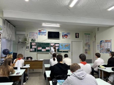 Профилактика ВИЧ — важный разговор со старшеклассниками