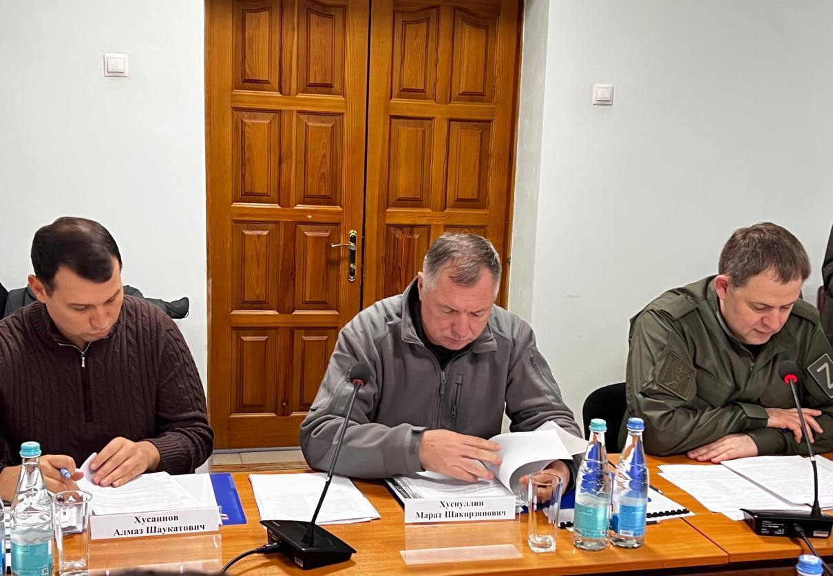 Марат Хуснуллин: В Луганске рассмотрели предварительные итоги по социально-экономическому развитию и обсудили вопросы промышленности и сельского хозяйства до 2030 года Марат Хуснуллин: В Луганске рассмотрели предварительные итоги по социально-экономическому развитию и обсудили вопросы промышленности и сельского хозяйства до 2030 года