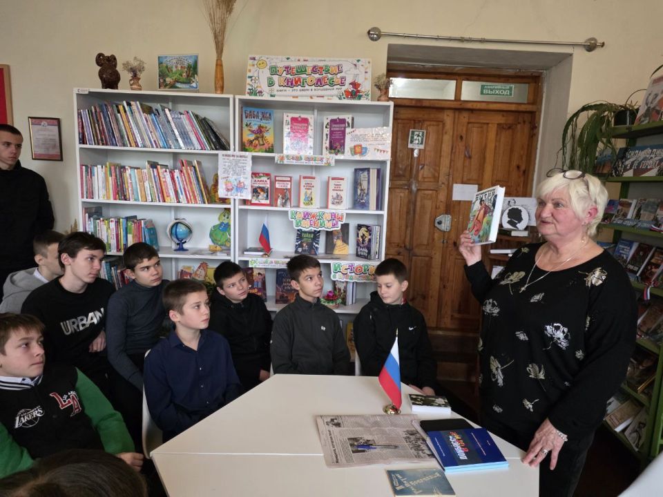 Встреча с писательницей Валентиной Николаевной Яценко Встреча с писательницей Валентиной Николаевной Яценко