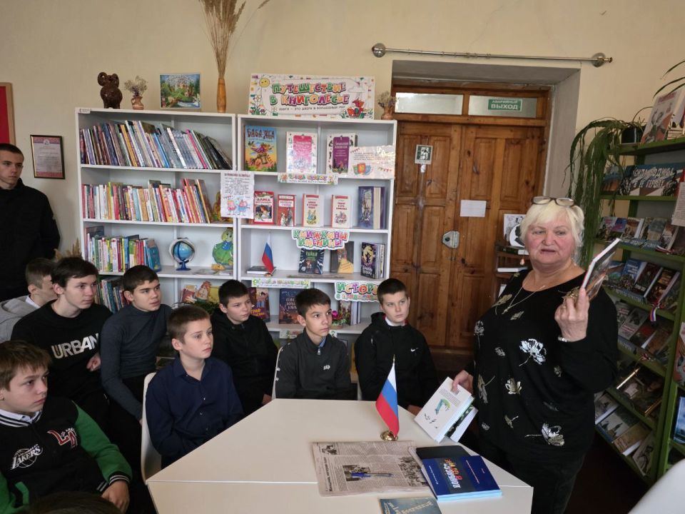 Встреча с писательницей Валентиной Николаевной Яценко Встреча с писательницей Валентиной Николаевной Яценко