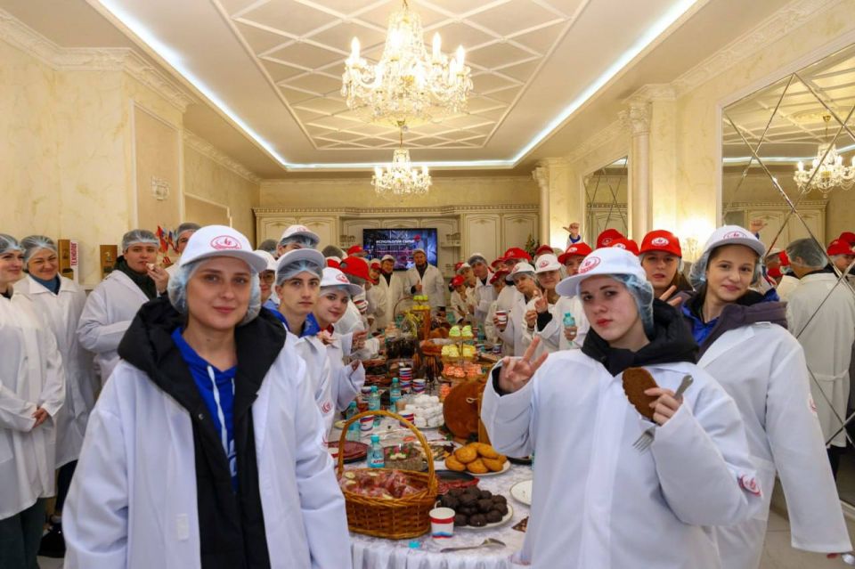 Настоящий праздник вкуса: знакомство с производством наших колбас Настоящий праздник вкуса: знакомство с производством наших колбас