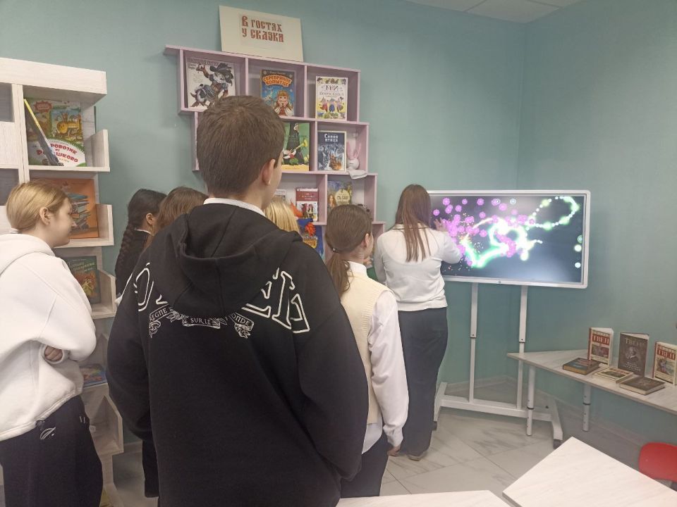 Знакомство с Интерактивным комплексом "Колибри" Знакомство с Интерактивным комплексом "Колибри"