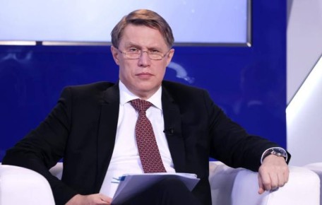 Михаил Альбертович Мурашко: здоровье матери и ребенка — в фокусе внимания!