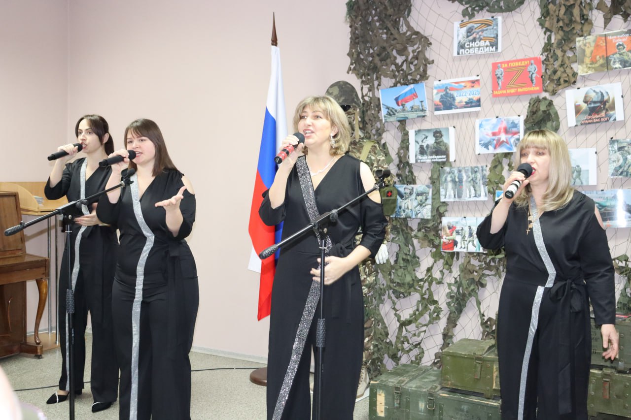 В Антраците почтили память Героев Отечества В Антраците почтили память Героев Отечества