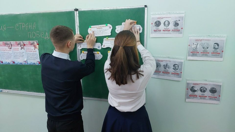 Очередные "Разговоры о важном" прошли на тему «День героев Отечества» Очередные "Разговоры о важном" прошли на тему «День героев Отечества»