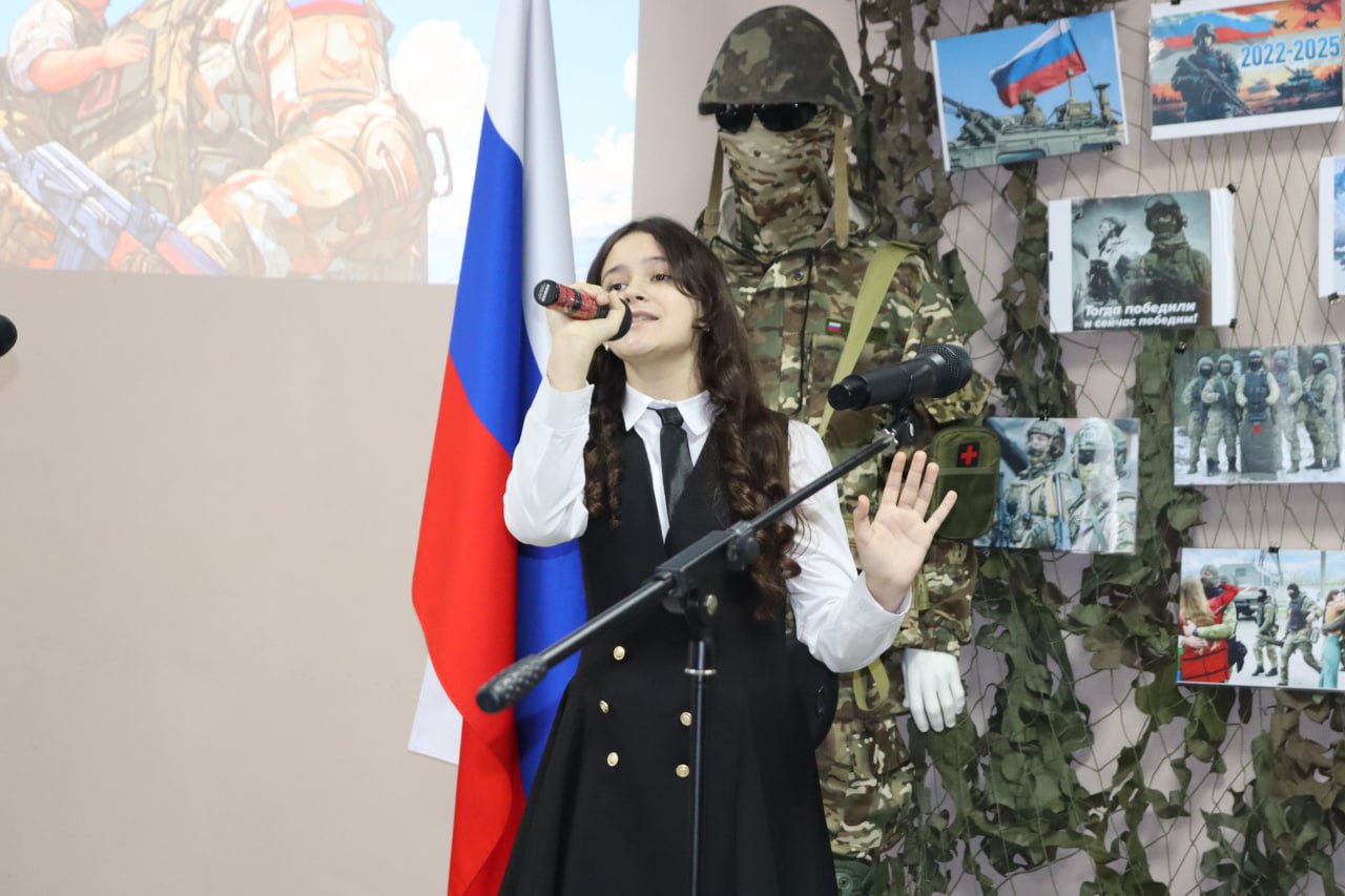 В Антраците почтили память Героев Отечества В Антраците почтили память Героев Отечества