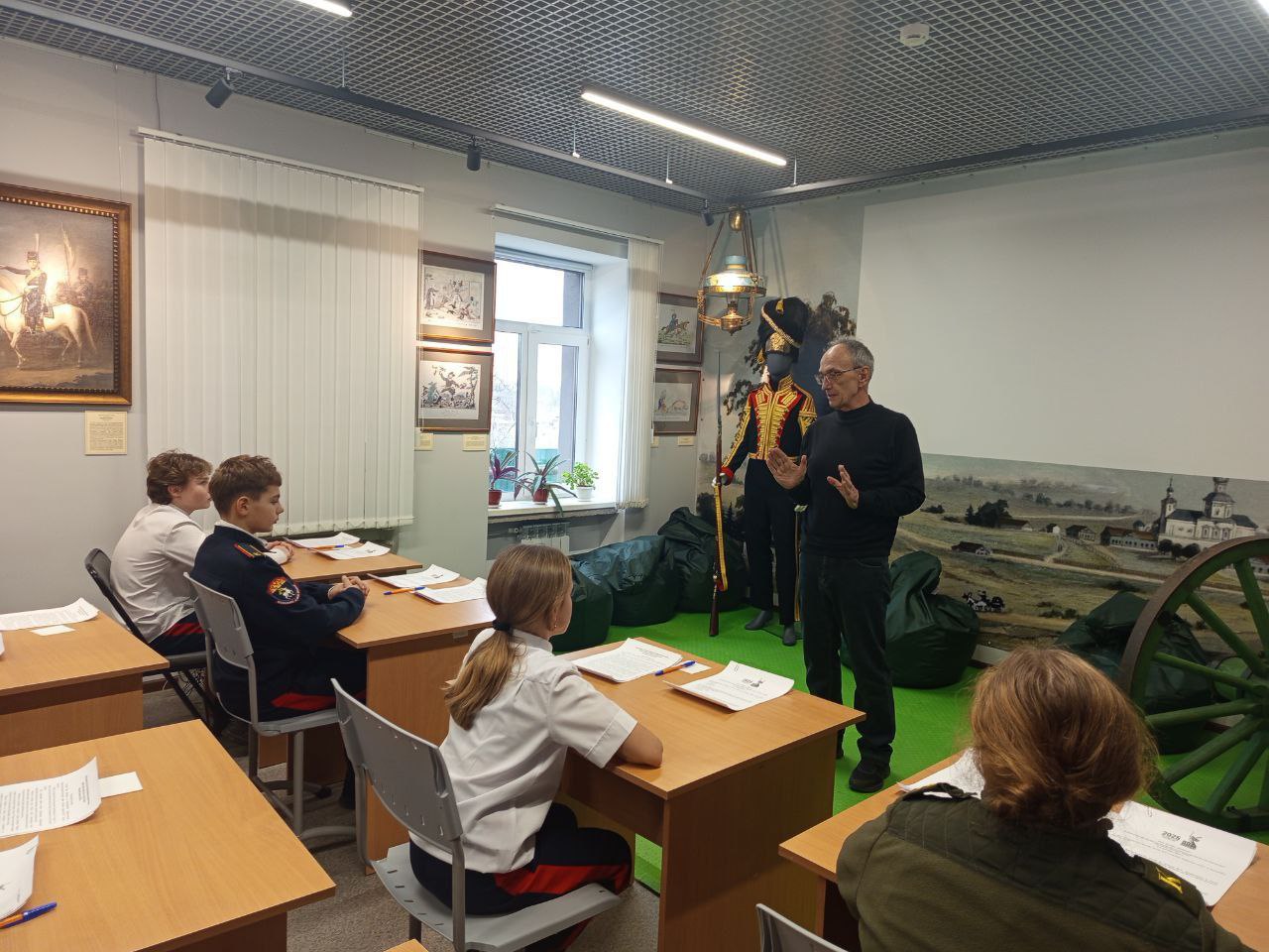 5 декабря 2025 года, ученики 6 казачьего класса ГБОУ ЛНР "СЛСШ имени Грекова П.М." с гордостью приняли участие во Всероссийской акции "Казачий диктант - 2025"! Эта масштабная инициатива, направленная на сохранение и...