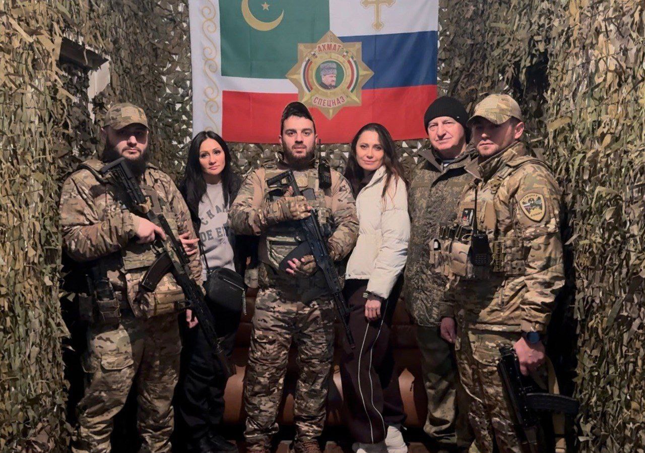 Иногда, в самые непростые времена случаются вещи, которые наполняют сердце надеждой и силой Иногда, в самые непростые времена случаются вещи, которые наполняют сердце надеждой и силой