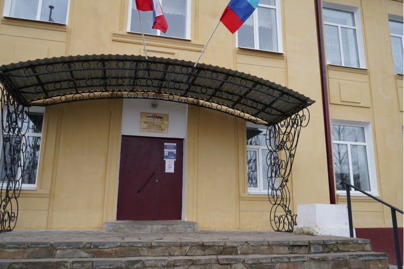 ВрИП Главы округа Игорь Ковальчук с представителем Хакасии проинспектировали ход работ в Володарской СШ ВрИП Главы округа Игорь Ковальчук с представителем Хакасии проинспектировали ход работ в Володарской СШ