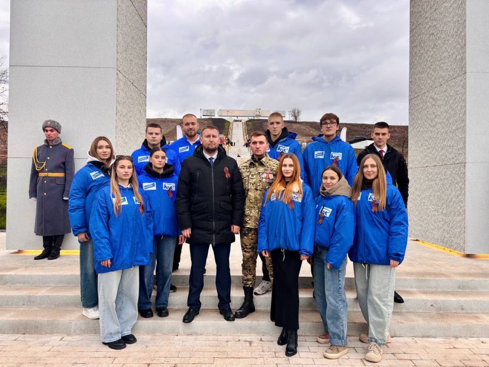 С днём рождения, Денис Николаевич! С днём рождения, Денис Николаевич!