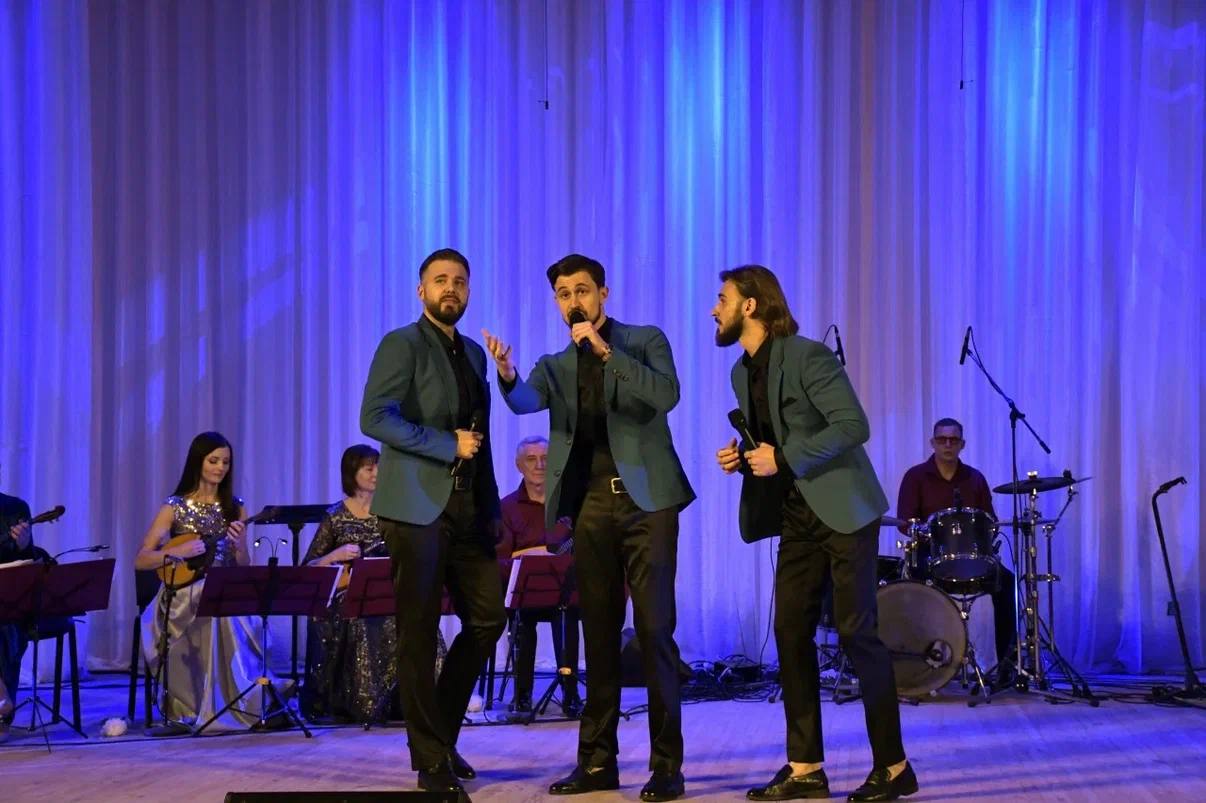 Покорившая остров Сахалин программа «Музыка души», вернулась на родную сцену, подарив зрителям незабываемые эмоции Покорившая остров Сахалин программа «Музыка души», вернулась на родную сцену, подарив зрителям незабываемые эмоции