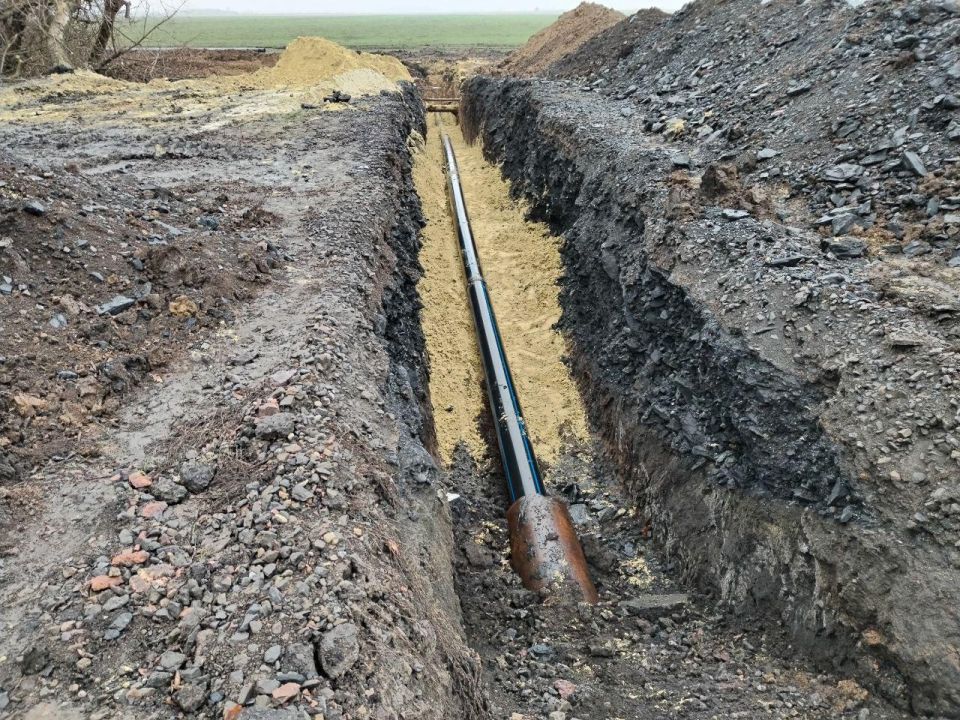 Регион-шеф продолжает ремонт водовода Курган – Новодарьевка Регион-шеф продолжает ремонт водовода Курган – Новодарьевка