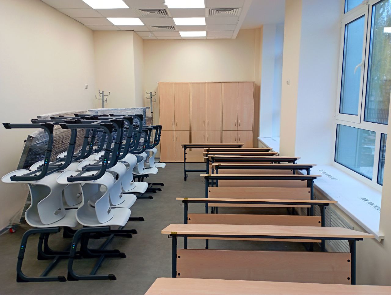 Завершаются строительные работы в Луганской музыкальной школе № 2 Завершаются строительные работы в Луганской музыкальной школе № 2