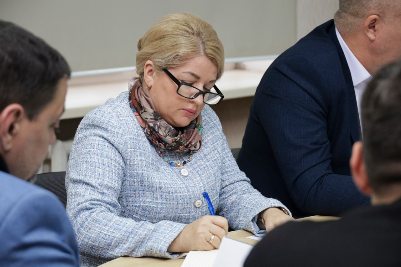 В Комитете по информационной политике обсудили развитие поддержки НКО в ЛНР В Комитете по информационной политике обсудили развитие поддержки НКО в ЛНР