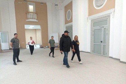 Трехлетка по-красноярски. Или, как шеф-регион восстанавливал Червонопартизанский ДК