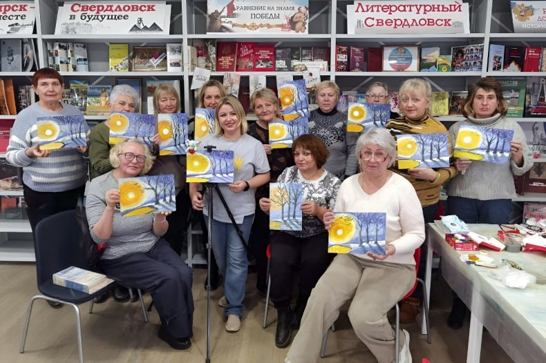 Творческий мастер-класс прошел в Свердловской центральной городской библиотеке Творческий мастер-класс прошел в Свердловской центральной городской библиотеке