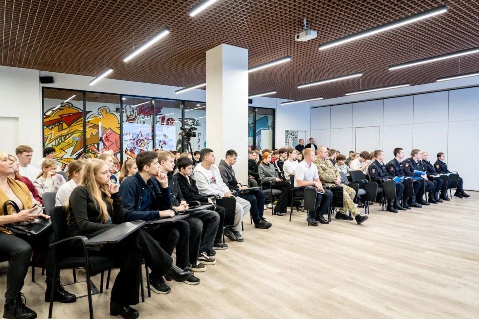 ���� ������ ���������: � �������� �������� �������� �������� � ������������ ����������