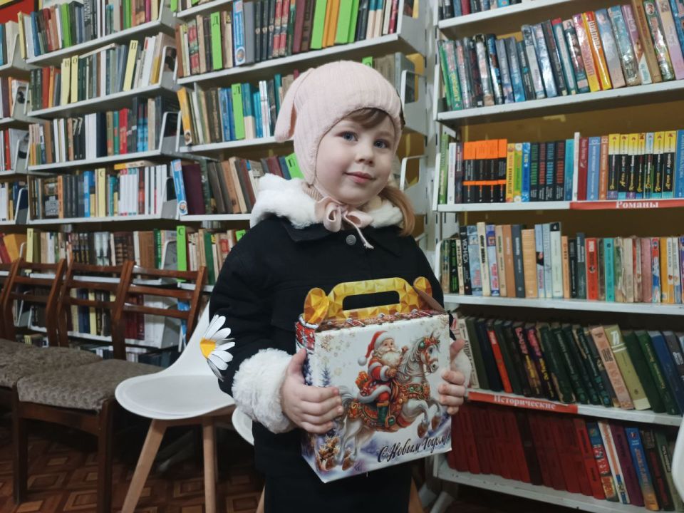 Время новогодних сюрпризов и чудес начинается! Время новогодних сюрпризов и чудес начинается!
