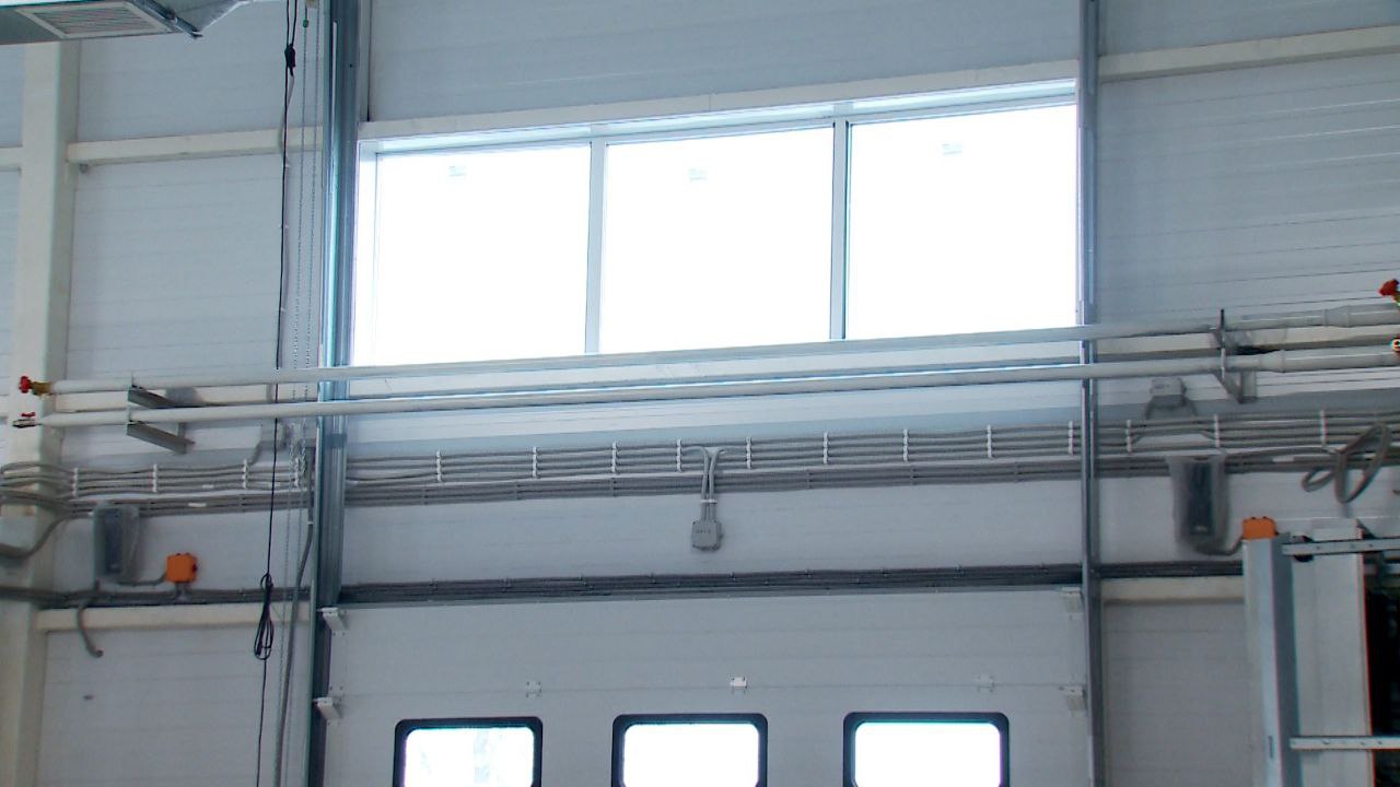 Строительные работы в гаражном отделении подстанции скорой медицинской помощи практически завершены Строительные работы в гаражном отделении подстанции скорой медицинской помощи практически завершены