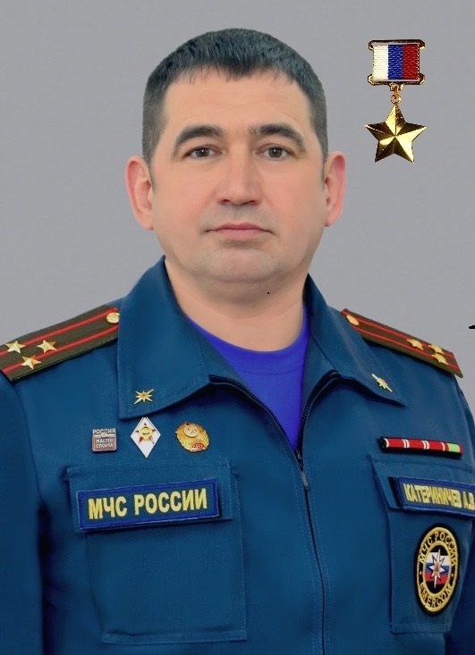 СТУДЕНЧЕСКИЙ СПАСАТЕЛЬНЫЙ ОТРЯД «ВОРОШИЛОВЕЦ» СТУДЕНЧЕСКИЙ СПАСАТЕЛЬНЫЙ ОТРЯД «ВОРОШИЛОВЕЦ»