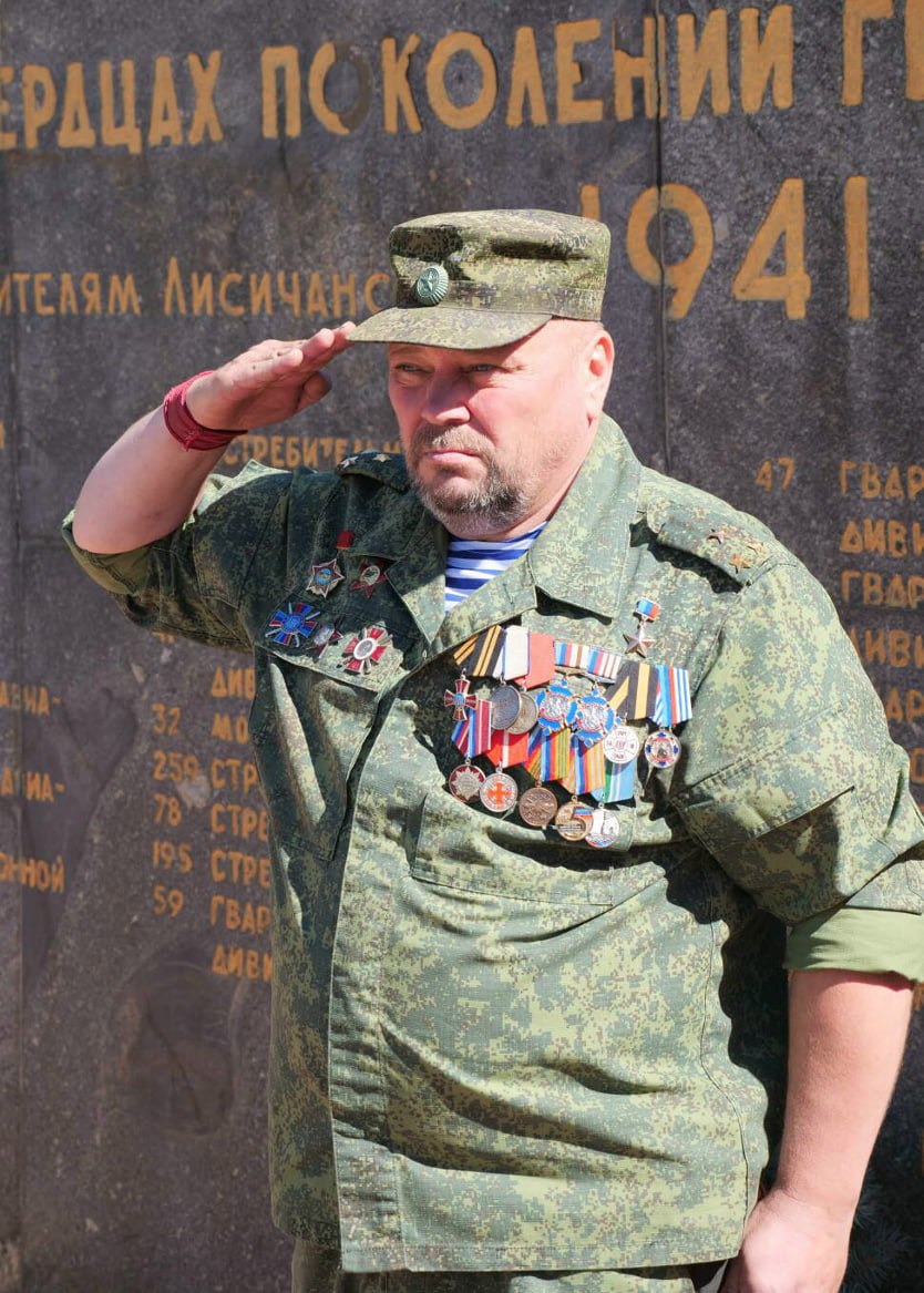 С гордостью поздравляем наших земляков с замечательным праздником — Днем Героев Отечества! С гордостью поздравляем наших земляков с замечательным праздником — Днем Героев Отечества!