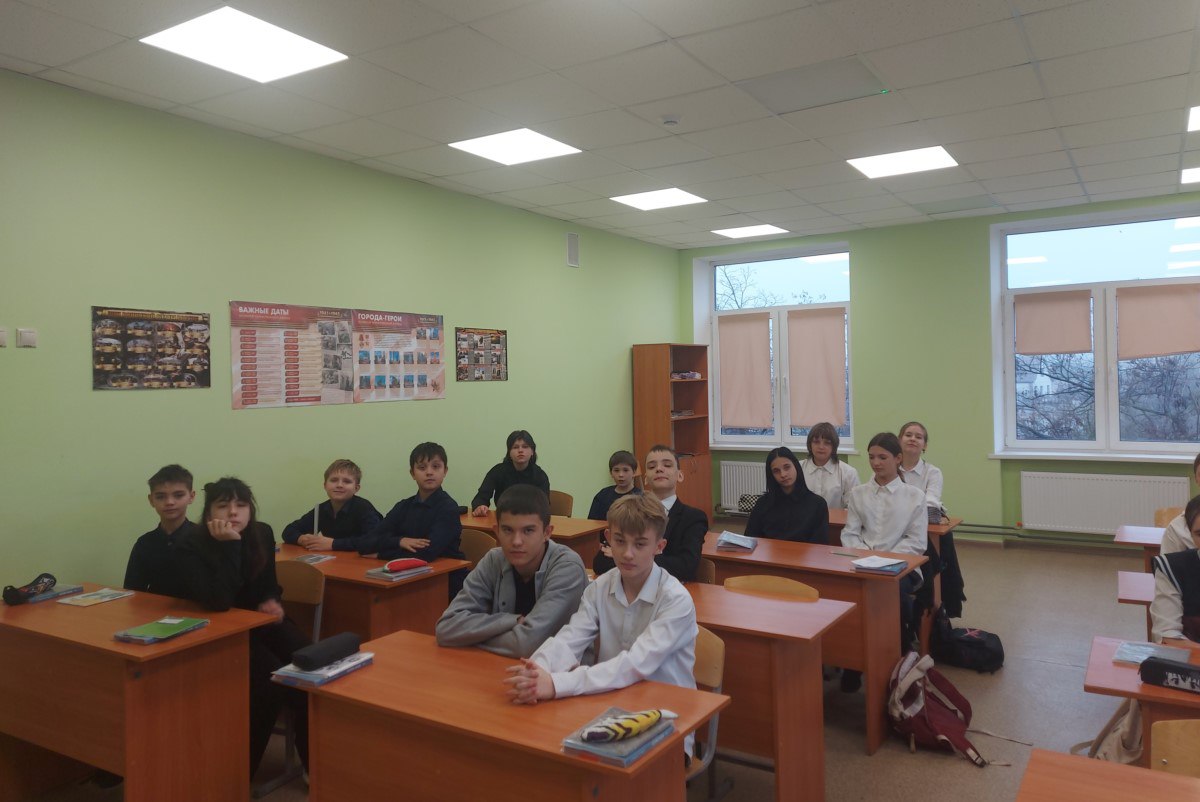 В учебно-воспитательных комплексах №5 и №17 состоялись профориентационные уроки для учащихся