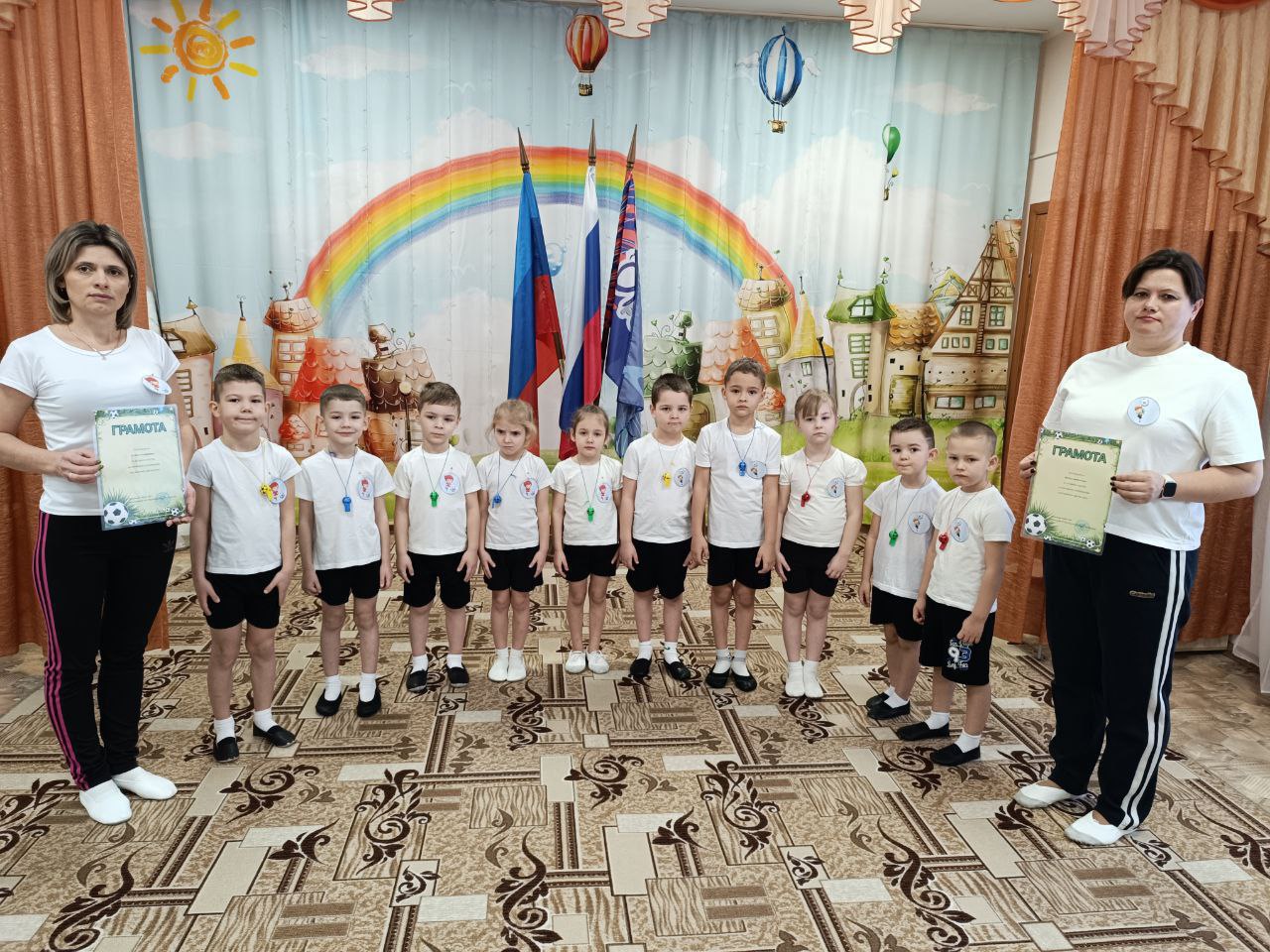 В ГБДОУ ЛНР «Беловодский ЯС №2 «Радуга», в поддержку акции «Декады добрых дел», приуроченной Дню Рождения Партии, прошло детское спортивное мероприятие «Футбольная страна», организованное единомышленниками «Единой России»... В ГБДОУ ЛНР «Беловодский ЯС №2 «Радуга», в поддержку акции «Декады добрых дел», приуроченной Дню Рождения Партии, прошло детское спортивное мероприятие «Футбольная страна», организованное единомышленниками «Единой России»...