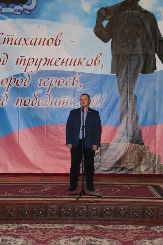 В ДК состоялось мероприятие, посвящённое Дню Героев Отечества «Герои нашего времени!» В ДК состоялось мероприятие, посвящённое Дню Героев Отечества «Герои нашего времени!»