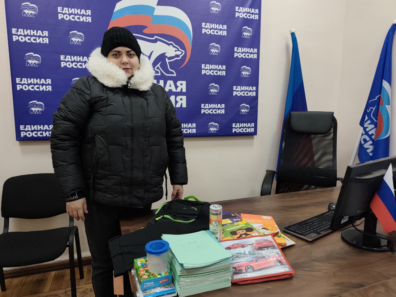 Сегодня в рамках Декады приёма граждан по вопросам материнства и детства поступило обращение от сотрудницы Краснодонской средней школы с просьбой помочь обеспечить учащегося четвертого класса школьной одеждой и канцелярскими...