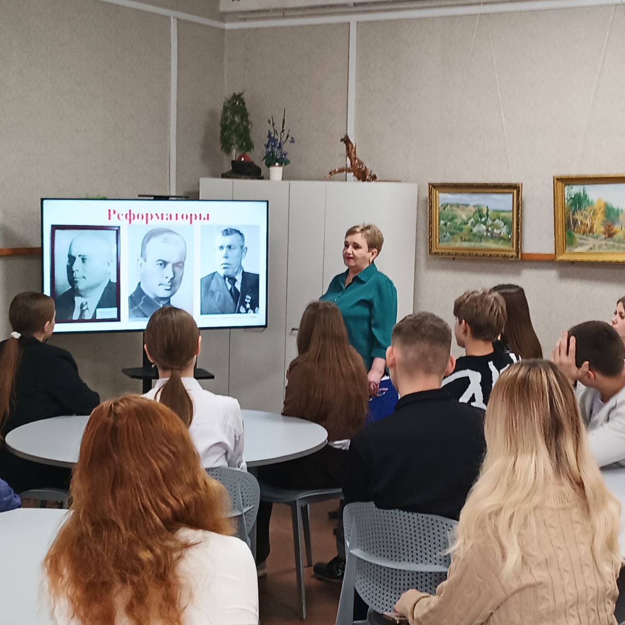 Тот, кто не знает своей истории, тот не имеет будущего! Тот, кто не знает своей истории, тот не имеет будущего!