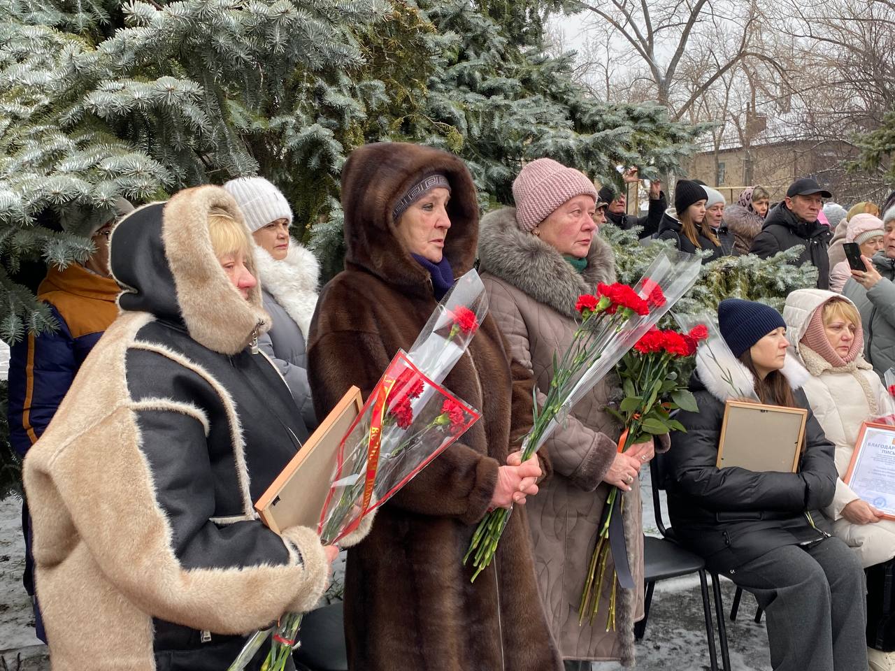 В пгт Дубовский открыт памятник погибшим землякам – защитникам Родины В пгт Дубовский открыт памятник погибшим землякам – защитникам Родины