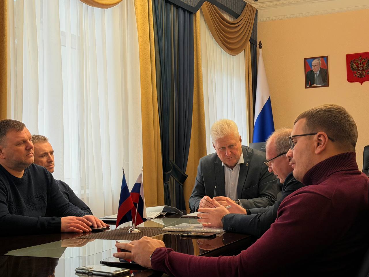 Сергей Козенко: Рабочий визит делегации из Тюменской области – важный этап в реализации совместных инициатив, направленных на развитие инфраструктуры Краснодонского муниципального округа в рамках специального... Сергей Козенко: Рабочий визит делегации из Тюменской области – важный этап в реализации совместных инициатив, направленных на развитие инфраструктуры Краснодонского муниципального округа в рамках специального...